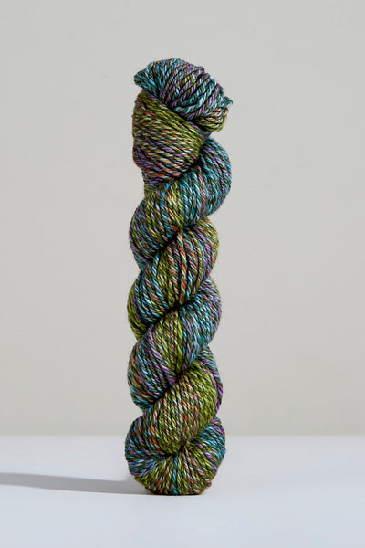 Urth Yarns Spiral Grain Light Worsted